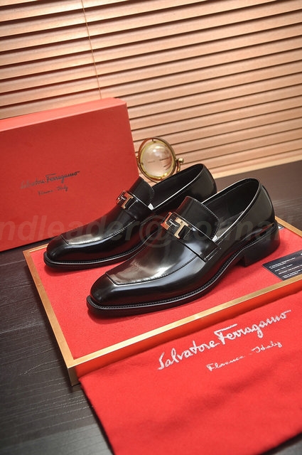 Salvatore Ferragamo Men's Shoes 109